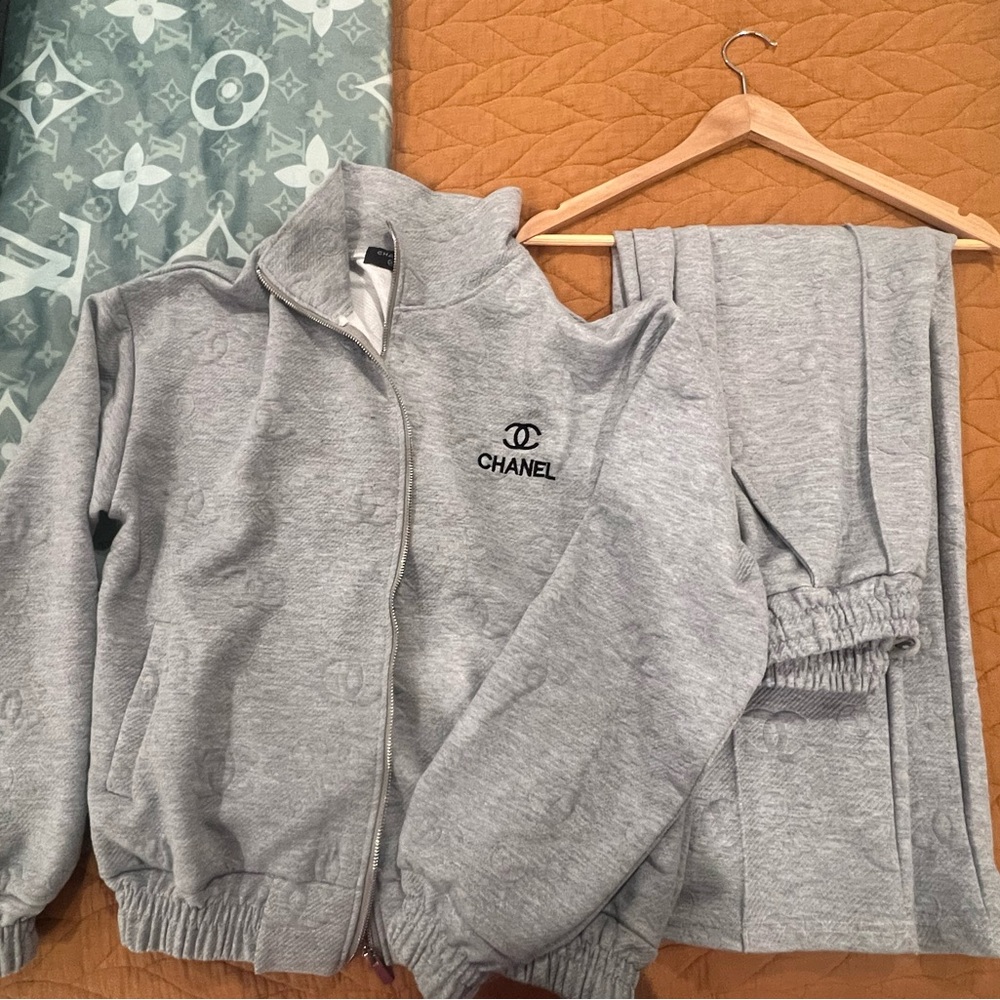 2 Piece Grey Sweatsuit